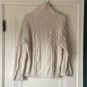 Perfect vintage cable knit sweater